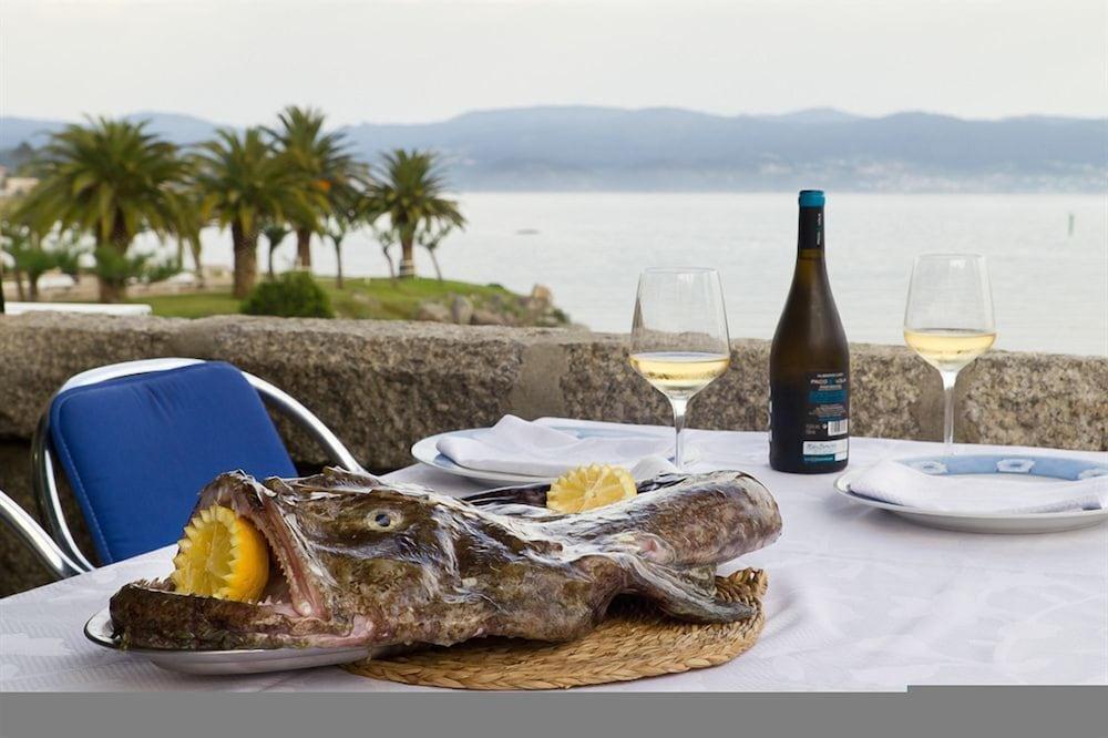 O Son Do Mar Hotel Sanxenxo Exterior photo